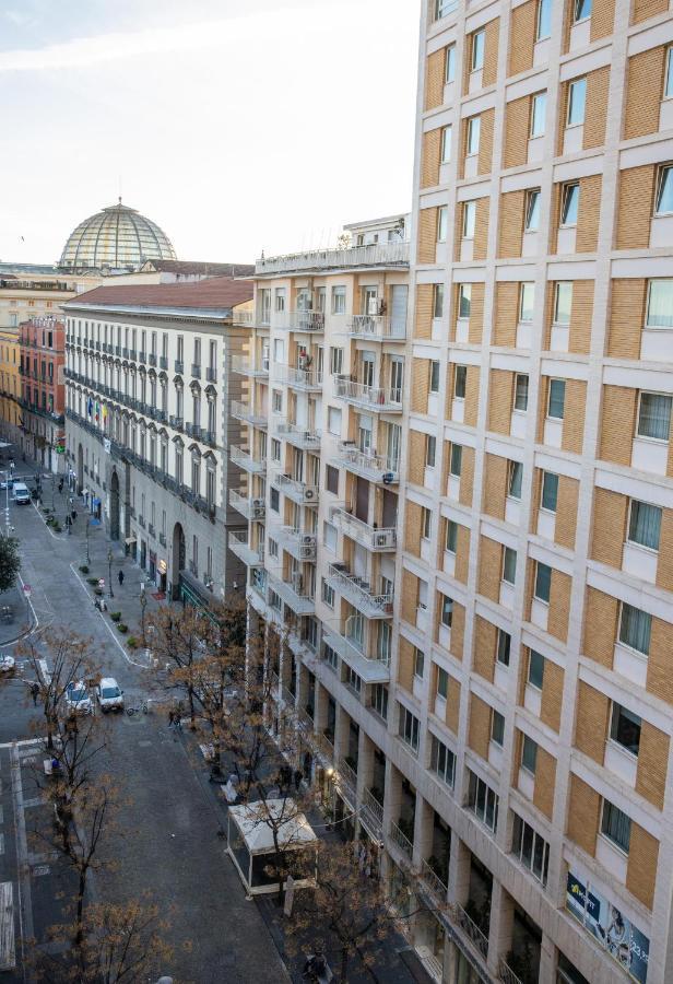 Napoli City Center - Appartamenti e Camere Esterno foto